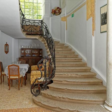 Palac Pensjonat Ptaszynka Gryfice Bagian luar foto